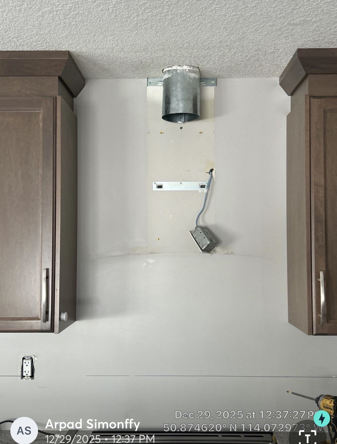 Calgary Kitchen Backsplash Installation | High End Construction