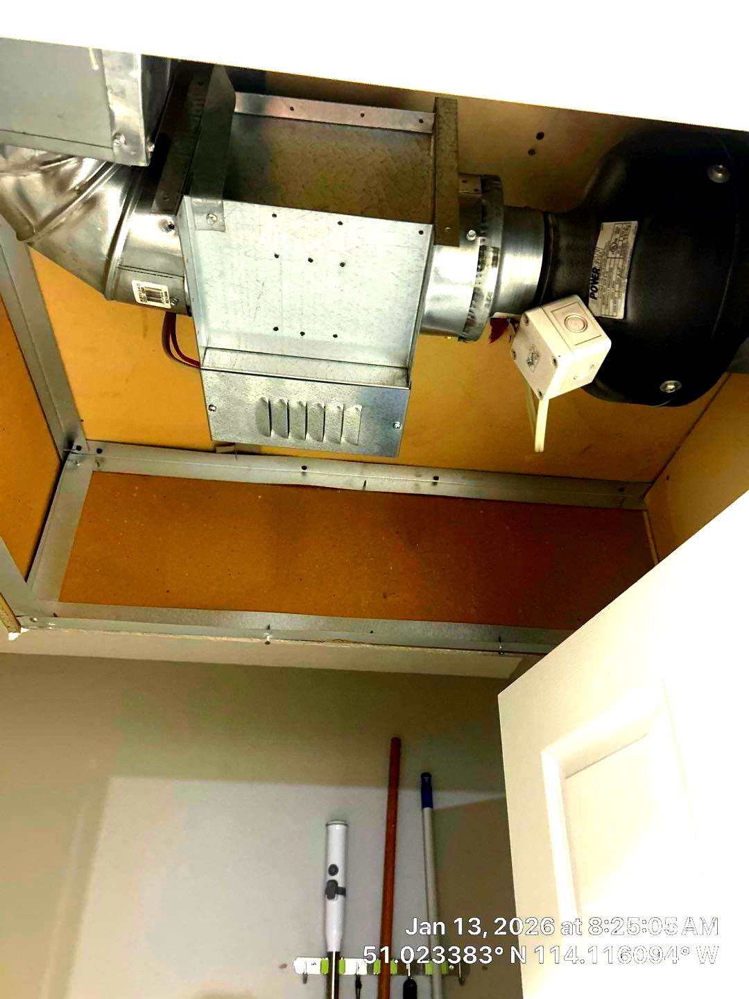 Water Damage Restoration in Calgary: Full Interior Repair Done the Right Way